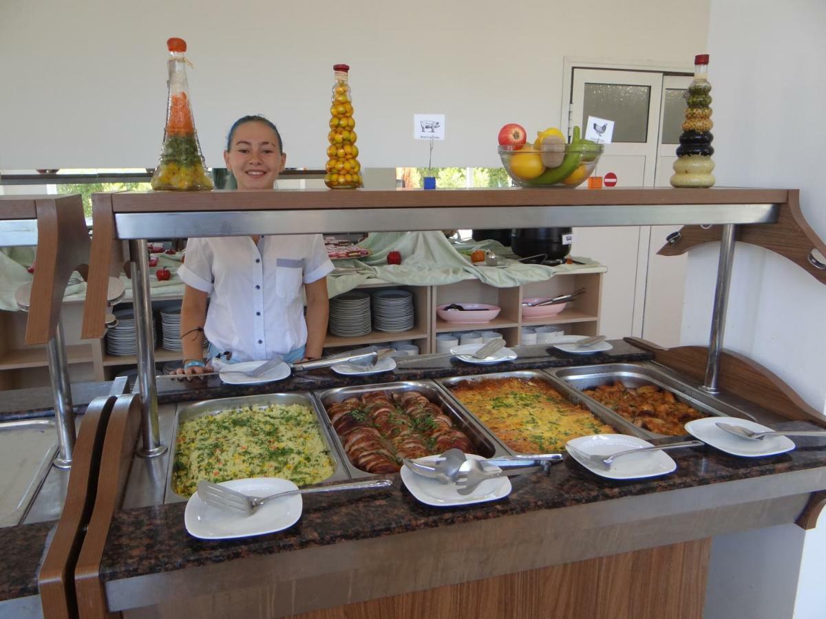 Family Orios Hotel 3*